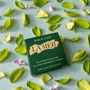 La Mer Skincare in Elegant Green Packaging